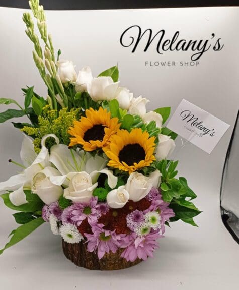 arreglo floral love in white arreglo floral love in white