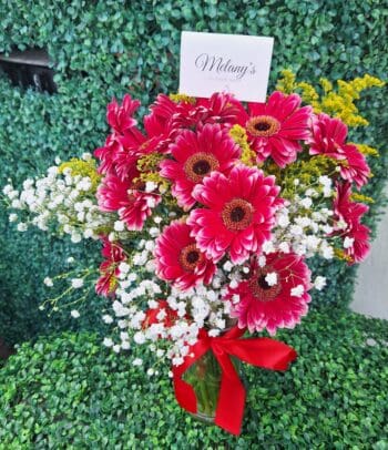 jarron con gerberas